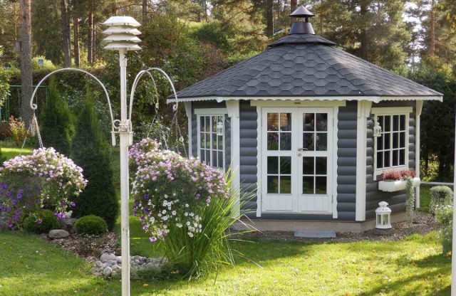 A summer house will also be a wonderful place for privacy.