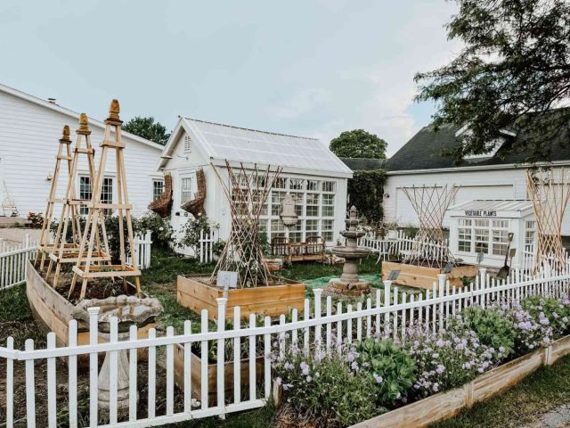 Don't forget that the colours and materials of the gazebo or summer house should match the rest of the garden.